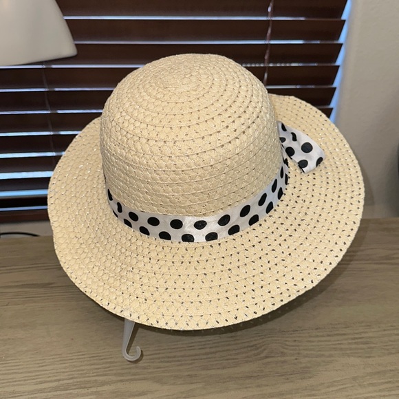 Polka Dot Sun Hat - Picture 1 of 1